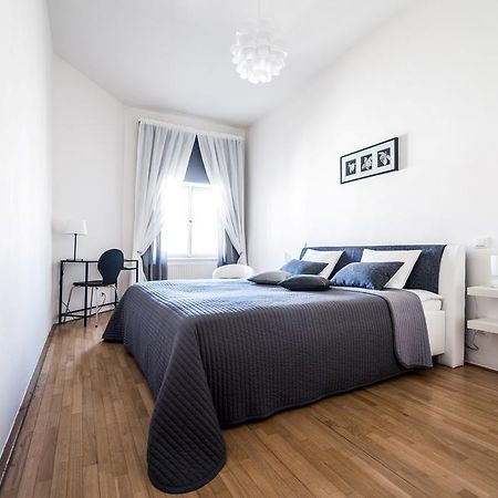 Modern Apartment Riegrovy Sady Прага Номер фото